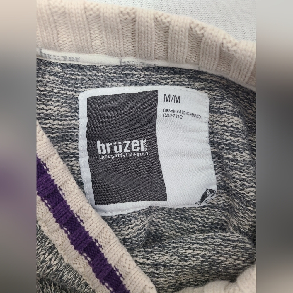 Wilfred Laurier University Canada Cabin Sweater Gray size medium womens - Picture 2 of 3